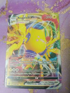 Regieleki VMAX - Ultra Rare Pokemon Card