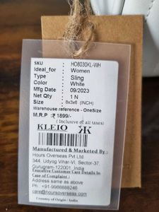 White Teaxtured Medium SLING HANDBAG Kleio