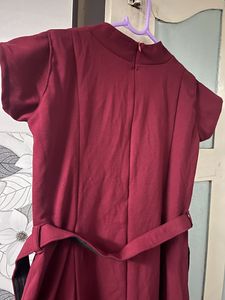 Hq Maroon Solid Maxi Dress Size M