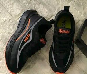 Stylish Black Sport Sneakers