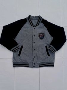 ⚫️🩶Varsity Jacket