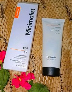 Minimalist Sunscreen 🆓📦