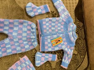 New Born Woolen Set