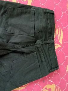 MAX Black Jeans - Size?