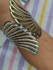 Silver Tone Bangle