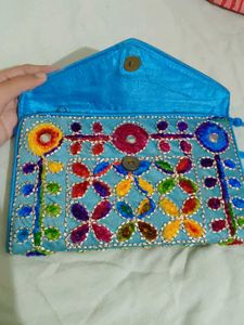 Vintage Embroidered Beaded Clutch