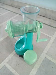 Manual Hand Juicer
