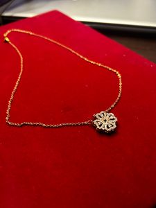 Magnetic Flower Necklace * Stainless Steel*