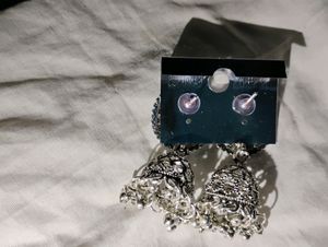 Jhumka