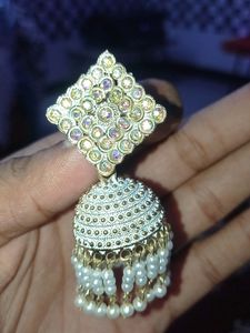 Beautiful Earrings For Party