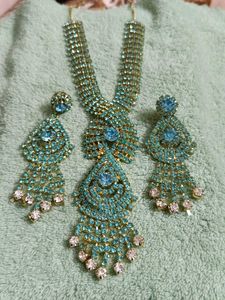 Sparkling Rhinestone Necklace