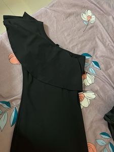 Black One-Shoulder Dress