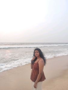 chikenkari short kurthi