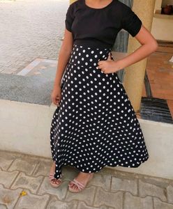 Pretty Latest Women Dress
