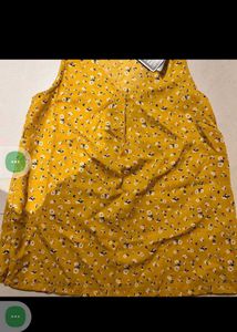 Dressberry Floral Top