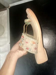 Floral Embroidered Thong Sandals