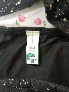 Stylish Black Skirt And Corset