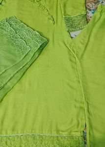 Women Kurta With Sandle