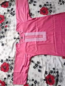 Beautiful Baby Pink Kurta For Women