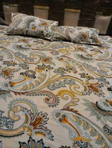 Elegant Designer Fitted Bedsheet Set