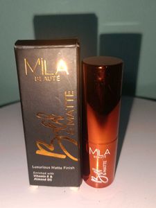 MLA Beaute Foundation