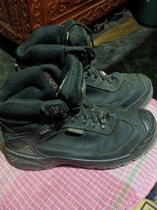 Trekking Boots
