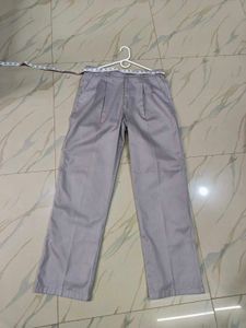 Stylish Van Heusen Thrifted Pants Gem 🎉👖