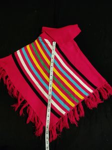 Girl&#39;s Pancho Very Beautiful Multicolored