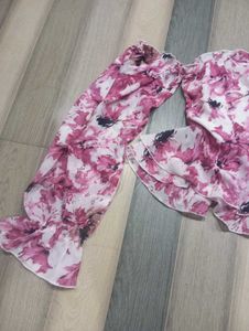 Floral Off-Shoulder Blouse