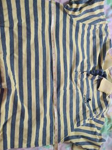 T-shirt Yellow with Blue lines