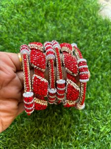 Red Bangles Set