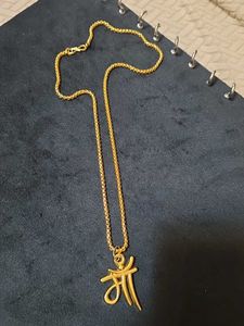 2K gold polish Maa Locket With Chain