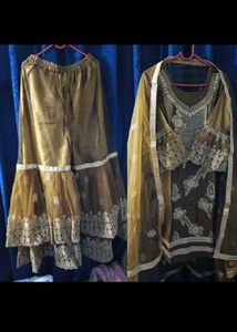 Black &amp; Gold Kurta Set