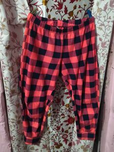 Red &amp; Black Checked Lounge Pants
