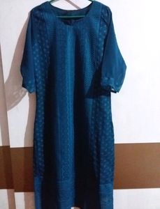 Women's Georgette Chikankari Kurti....