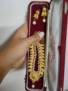 Necklace Set