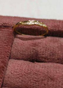 14K Solid Gold Thin Mobius Ring