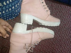Boots 👢