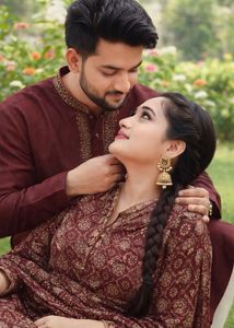 Royal Mehndi Bloom 🌿 Elegance in Crepe ✨ Now!