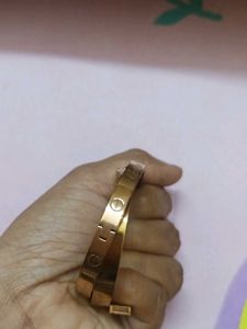 Set of 2 Gold Bangles