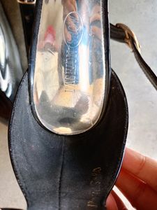 Black Heel