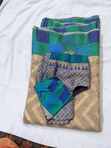 It Is a Chanderi Kind Of Silk Sarer