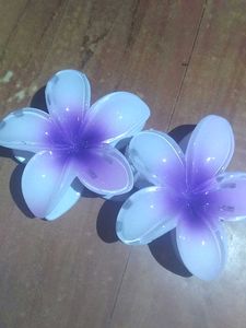 Flower Hair Claw Clips