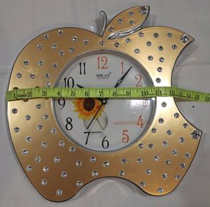 Wall Clock &amp; Decor ⏰️