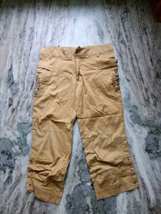 Zola 3/4 Pants
