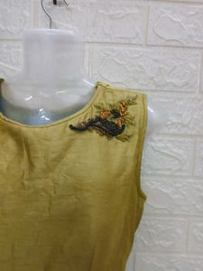 Banerjee Silk. Gpn