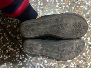 Used Sandals