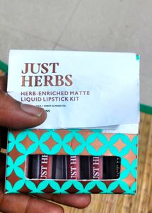Lipstick Set (Nude And Brown)
