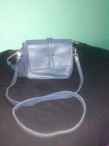 Sling bag (adjustuble)