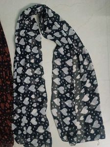Scarves &amp; Stoles Set